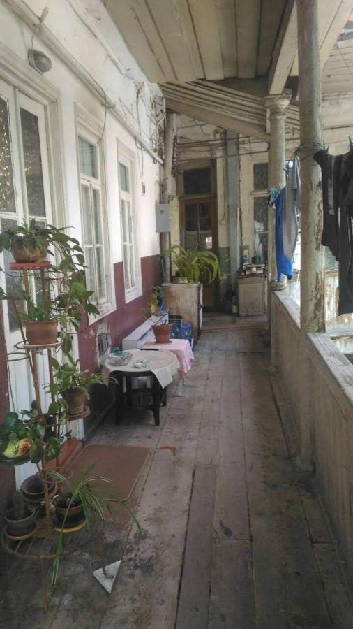 Apartment On Erekle Tbilisi Bagian luar foto